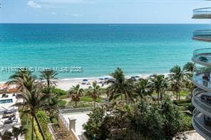 16275 Collins Ave in Sunny Isles Beach, FL - Building Photo - Building Photo
