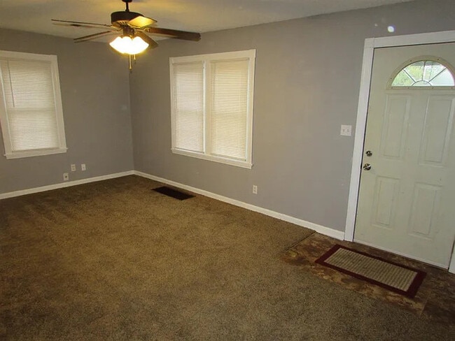 2229 W Irving St in Wichita, KS - Building Photo - Building Photo