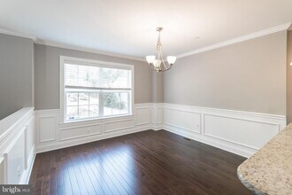 204 Shawmont Ave in Philadelphia, PA - Building Photo - Building Photo