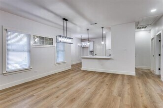 2101 Fairmount Ave in Fort Worth, TX - Foto de edificio - Building Photo