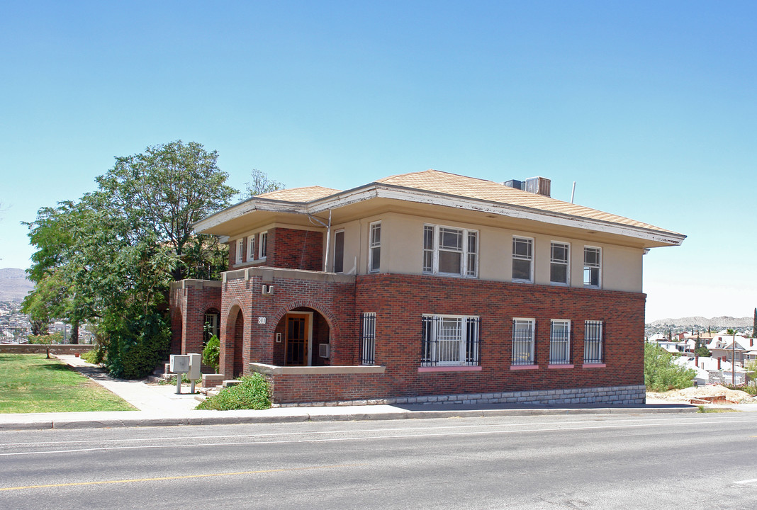 800 Prospect St in El Paso, TX - Building Photo