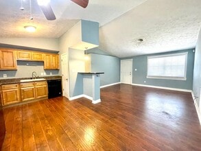 1232 Amber Meadows Cir in Knoxville, TN - Building Photo - Building Photo