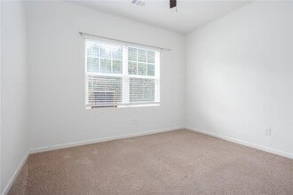 24 Seattle Slew Way in Cartersville, GA - Building Photo - Building Photo