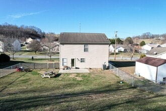 402 Kings Rd in Piney Flats, TN - Building Photo - Building Photo