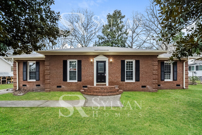 4014 Centurion Pass in West Columbia, SC - Building Photo - Building Photo