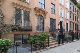 518 E 87th St in New York, NY - Building Photo - Building Photo