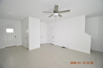 10321 Trumpet Honeysuckle Wy in San Antonio, FL - Building Photo - Building Photo