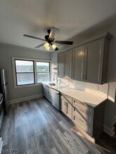 97 Walnut St in Montclair, NJ - Building Photo - Building Photo