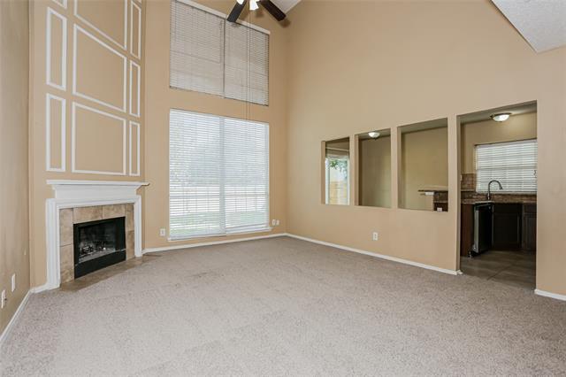 2716 Hemingway Dr in Grand Prairie, TX - Building Photo - Building Photo