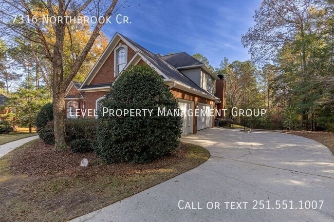 property at 7316 Northbrook Cir