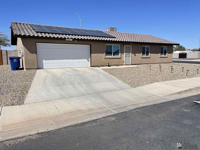 property at 8782 E 36th Pl