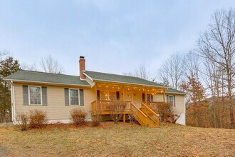 443 Arrowhead Rd, Unit SI ID1385599P in Front Royal, VA - Building Photo - Building Photo