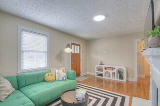 1609A Cahal Ave in Nashville, TN - Building Photo - Building Photo