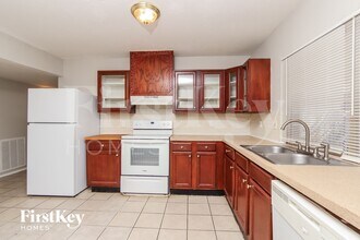 2617 Branch Oaks Dr in Garland, TX - Building Photo - Building Photo