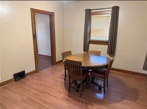 607 W Saint Anthony Ave in Effingham, IL - Building Photo - Building Photo