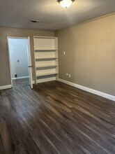 5204 Breckenwood Dr in Memphis, TN - Building Photo - Building Photo