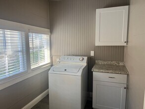 1031 West St in Redding, CA - Building Photo - Building Photo
