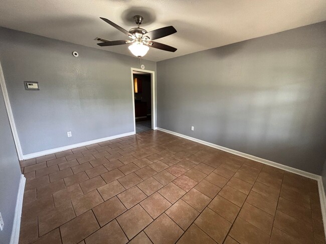 7028 Union in Shreveport, LA - Building Photo - Building Photo