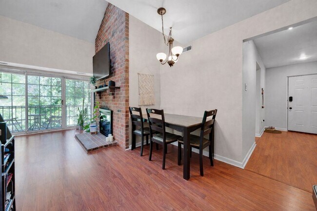 510 Deer Run in Eagleville, PA - Foto de edificio - Building Photo