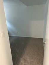 11820-11861 61 St NW in Edmonton, AB - Building Photo - Building Photo