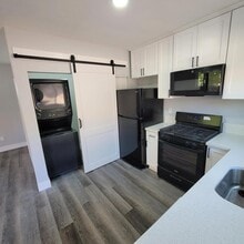 45517 3rd st E, Unit 45517 in Lancaster, CA - Foto de edificio - Building Photo