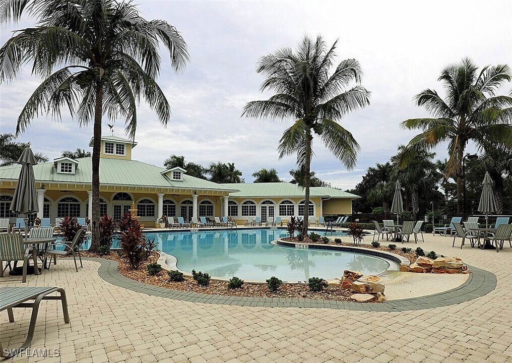 3171 Sea Trawler Bend in North Fort Myers, FL - Building Photo