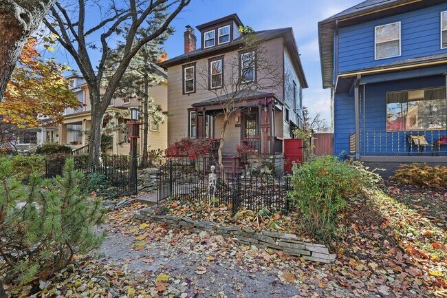 243 E Mithoff St in Columbus, OH - Building Photo - Building Photo