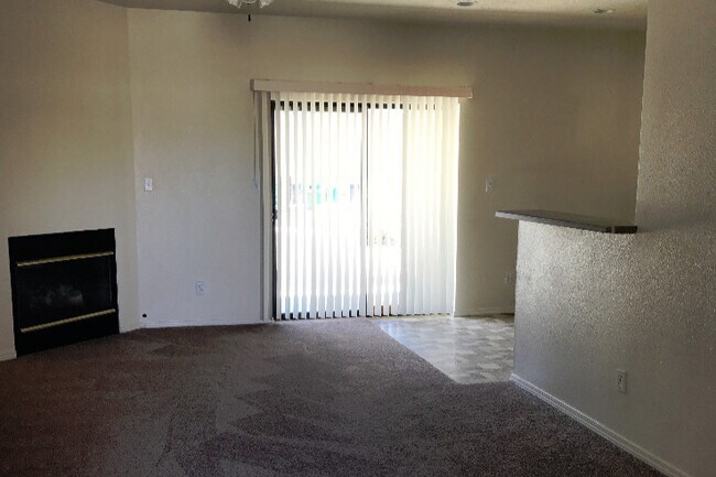 4217 Ridgeway Ct in Rio Rancho, NM - Foto de edificio - Building Photo