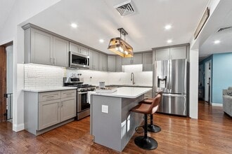 963 South St in Tewksbury, MA - Building Photo - Building Photo