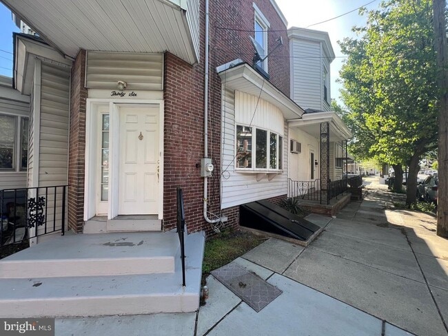 property at 36 S Sussex St