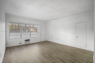 4172 Chase Ave in Miami Beach, FL - Building Photo - Building Photo