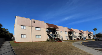 Desert Winds Apartments