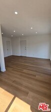 1308 N Poinsettia Pl in Los Angeles, CA - Building Photo - Building Photo