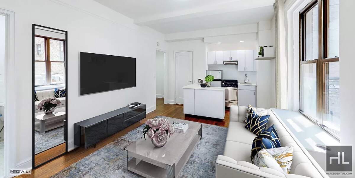 EAST 46 STREET in New York, NY - Building Photo