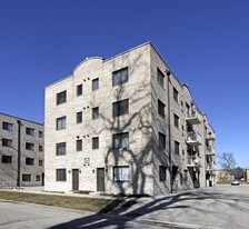 7316-36 Oakwood Ave Apartments