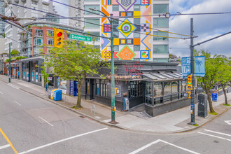 Muro in Vancouver, BC - Building Photo - Building Photo