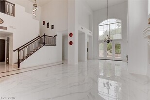 2500 Hacker Dr in Henderson, NV - Building Photo