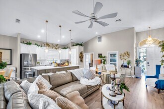 7327 Marsh Terrace in Port St. Lucie, FL - Building Photo - Building Photo