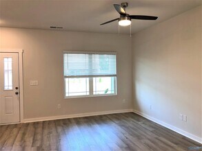 403 Falls Pointe in Madison, AL - Building Photo - Building Photo