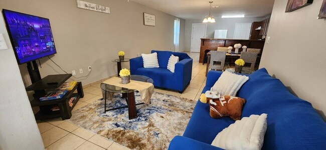 property at 402 S 34th St