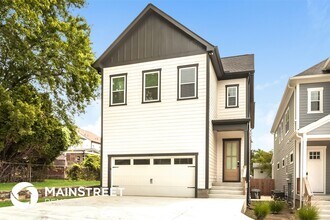1419 Preston Dr in Nashville, TN - Building Photo - Building Photo