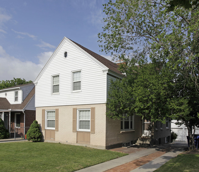 704 S 1300 E in Salt Lake City, UT - Building Photo - Building Photo