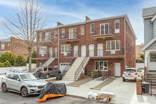 115-121 Bay 23rd St in Brooklyn, NY - Building Photo - Building Photo