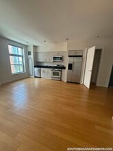 601 Albany St in Boston, MA - Building Photo - Building Photo