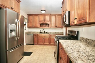 10707 Oak Creek Dr in Lakeside, CA - Building Photo - Building Photo
