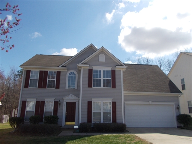 12212 Wallace Ridge Dr in Charlotte, NC - Building Photo