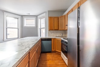 2519 S Millard Ave in Chicago, IL - Building Photo - Building Photo