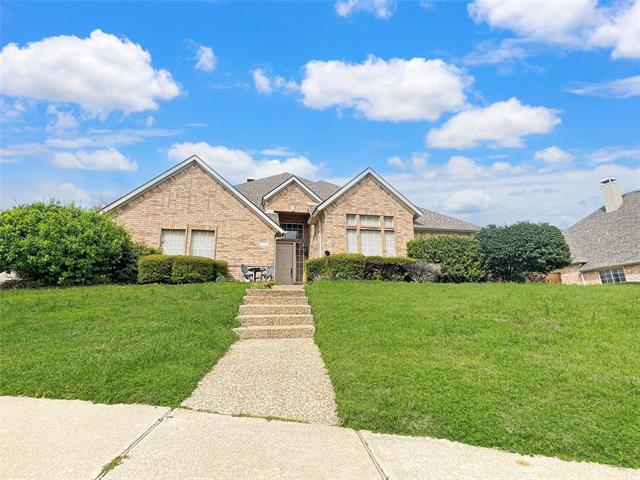 1803 Regent Ct in Corinth, TX - Building Photo