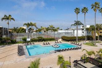 Bay in San Diego, CA - Building Photo - Building Photo