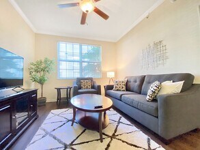 9781 Magnolia Blossom Dr in Westchase, FL - Building Photo - Building Photo